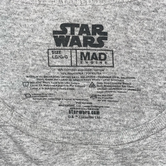 EUC Star Wars Christmas Intentionally Distressed Funny Graphic Tshirt - Large - Picture 3 of 3